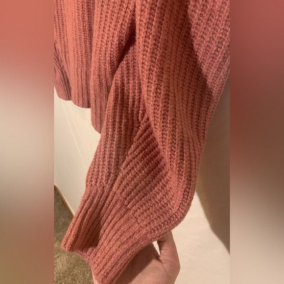 🎈Deep Pink Balloon Sleeve Sweater🎈 - Picture 8 of 9
